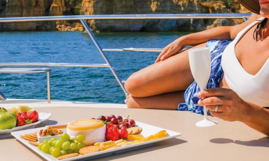 Albufeira: 3-Hour Benagil Caves & Coastline Tour - "Unwind" - Unwind’s main idea: a calm cruise with real taste