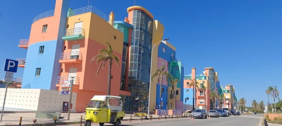 Albufeira: Albufeira Marina & west coast Tour 1.5h - The Lighthouse Break for Panoramic Views Over Albufeira