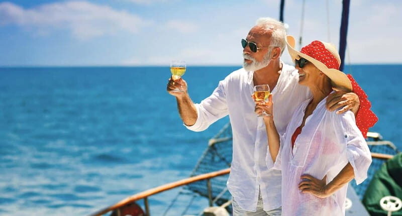 Albufeira: Algarve Sunset Sailing Experience - The 2.5-hour sunset sail: what the timeline really feels like