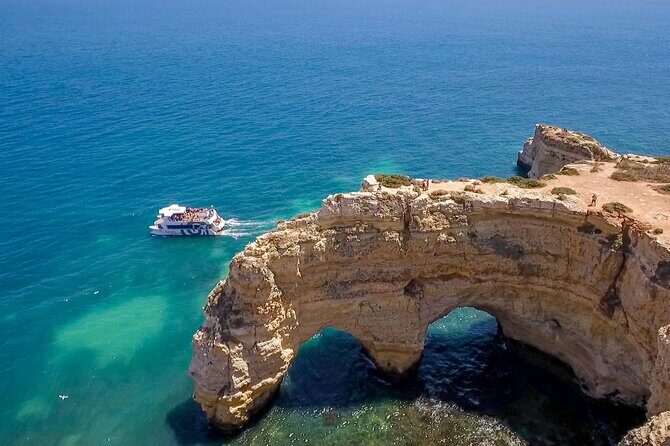 Albufeira Beach BBQ with Caves and Coastline Cruise with Open Bar - Vegetarian and dietary requests: plan ahead so lunch fits you