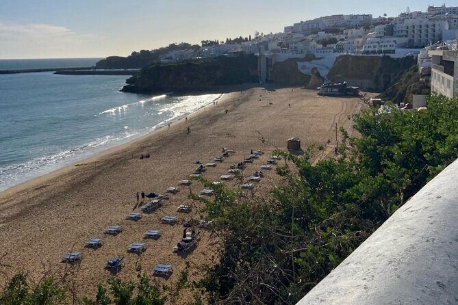 Albufeira History Walking Tour with Wine and Tapas - Entering the Centro Histórico: where the stories live