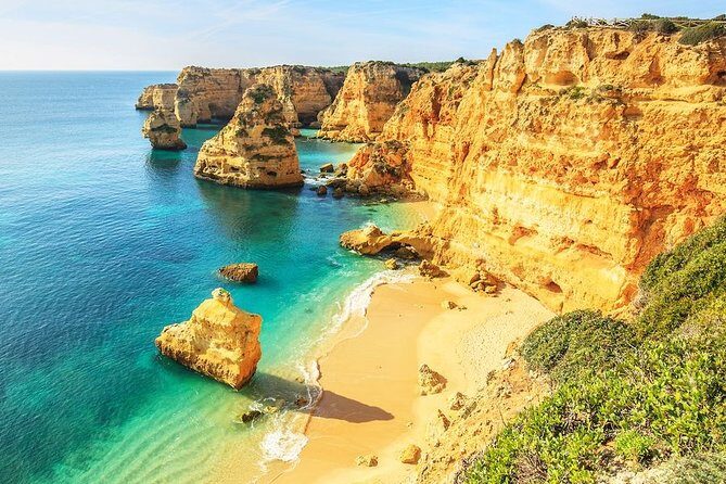 Algarve Coast Full-Day Private Tour - Ferragudo’s cobbled lanes and the Angrinha Beach descent