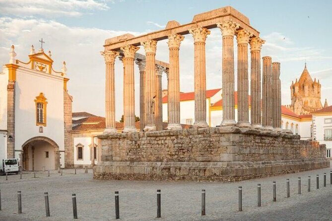 Algarve to Porto with Stops up to 2 Cities: Evora and Coimbra - Key things to know before you go