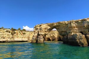 Benagil And Dolphins Tour - Where you meet at Nauticdrive and how the 2.5 hours are paced