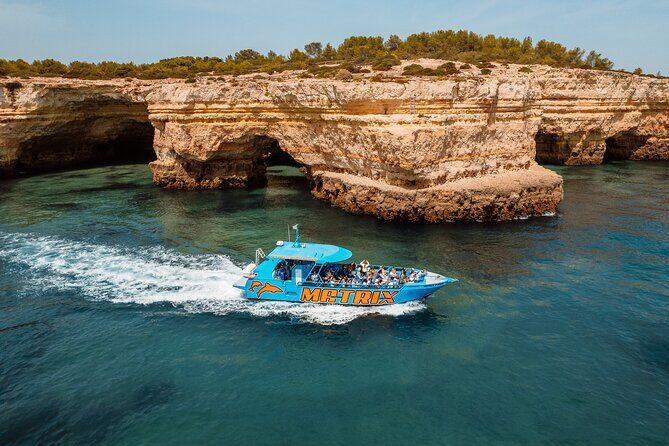 Benagil Caves and Dolphin Watching - 2.5h - Riding experience: smooth sailing, but sometimes bumpy