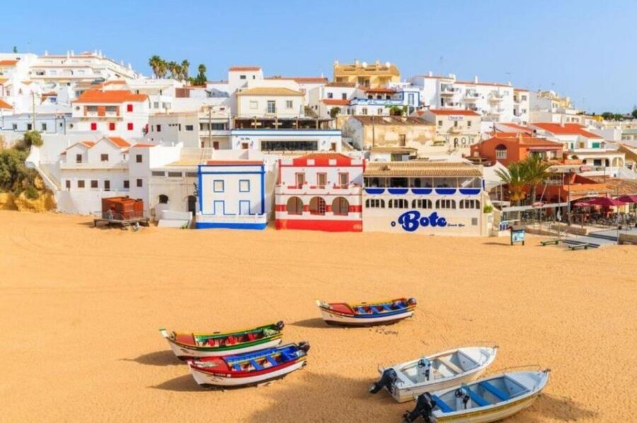 Benagil & Silves Castle Seightseing Tour from Albufeira - The best orange juice of Portugal, plus a satisfying return