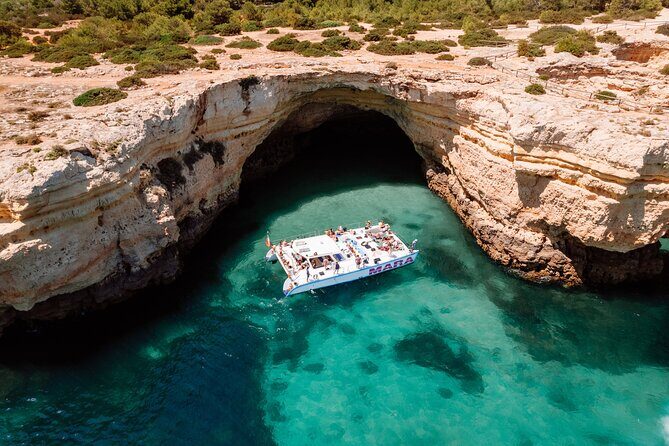 Catamaran Cruise: Caves and Coastline to Benagil - Champagne, Wi‑Fi, and Music: Comfort and Onboard Rules That Matter