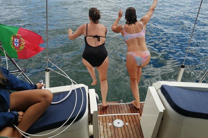 Coastal Tour on a Luxury Sailing Yacht From Vilamoura - Group size and guide style: why the small yacht matters