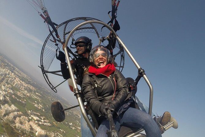 Flight experience over the beach in paragliding/paratrike in the Algarve with video. - The exact coastline you’ll see: Praia da Falésia to Vilamoura Marina