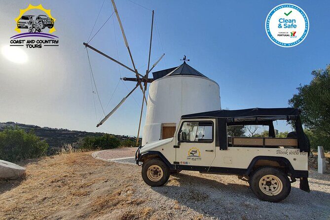Jeep Tour of the City and Coast of Albufeira - Old Town viewpoints: Pau da Bandeira and the Mother Church area