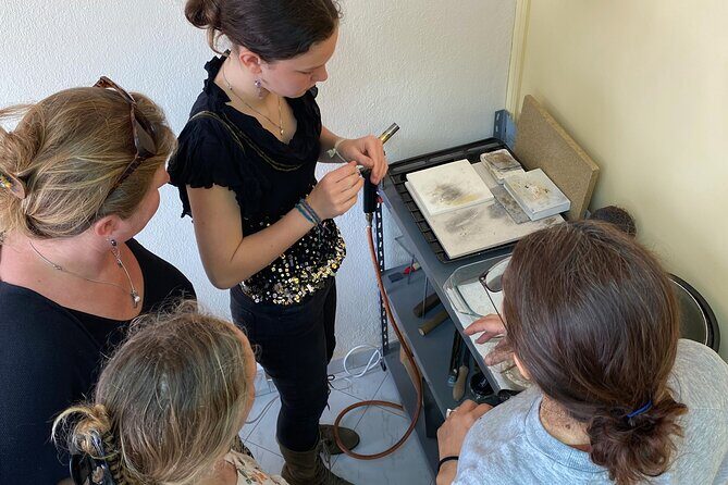 Jewellery Workshop in Albufeira - How the Workshop Runs: From First Steps to Your Finished Piece
