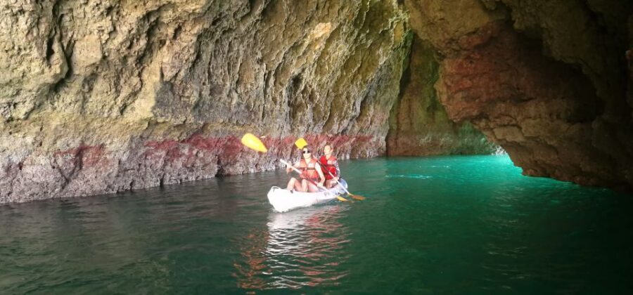 Kayak tour Albufeira. - Gear, life jackets, and a real beginner setup