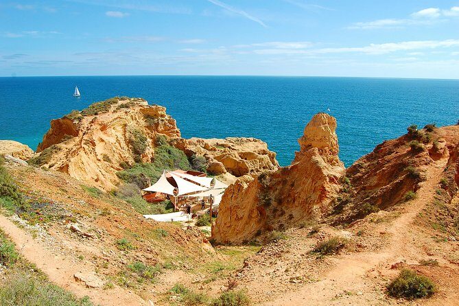 Lagos and Carvoeiro Premium - Shared small group > VTours Algarve - Algar Seco: cliff pools, fossil shells, and salt-air views