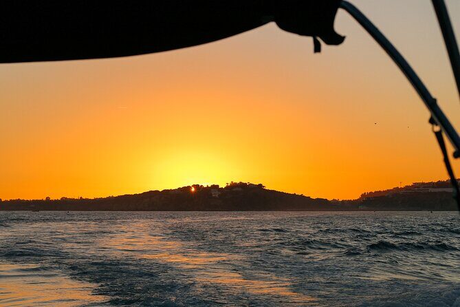 Luxury Sunset Cruise 3h - Price and logistics: what you should know before you go