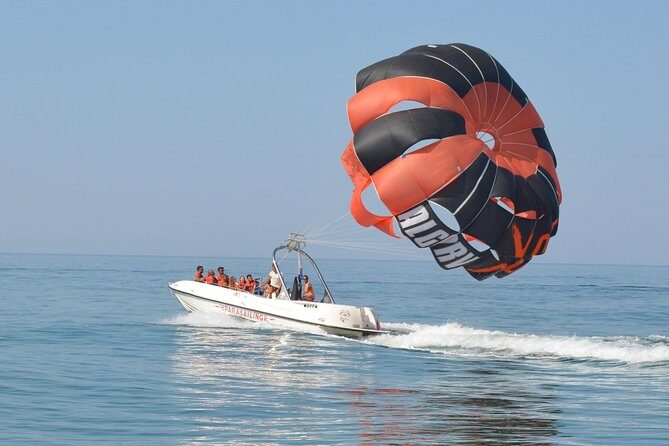Parasailing from Vilamoura - The Crew: Local Guidance and What Language You Should Expect