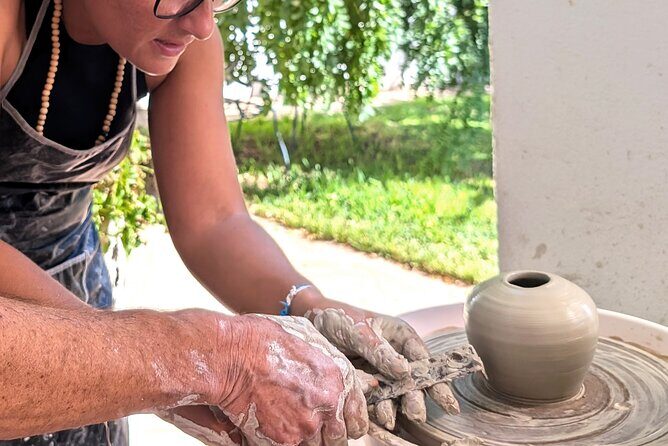 Pottery workshop in the Algarve - Where it fits in your Algarve itinerary (and who will love it)