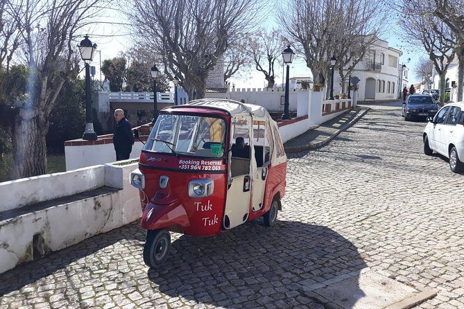 Private-Guided Tuk Tuk Country Side Tour - Stop 3: Fonte Grande spring water and the pool between hills