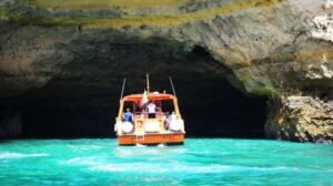 Safari & Boat Tour - Mountains & Dolphins - Natural Springs and the Algarve Tasting Moment