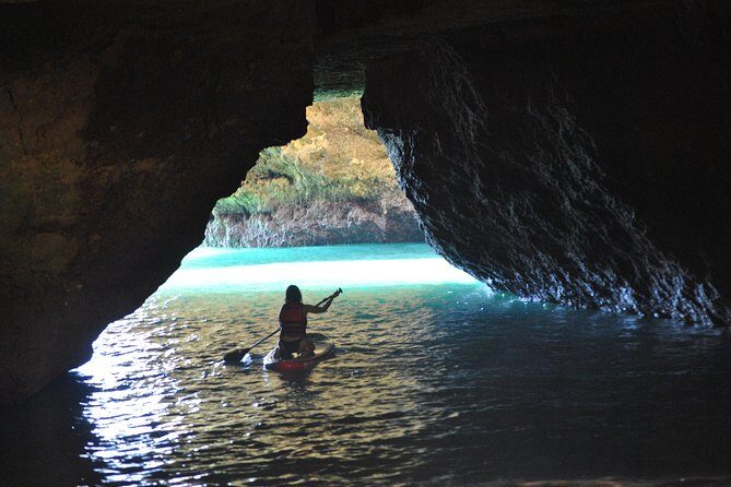 Stand Up Paddle Tour - The coaching starts on the beach, not mid-cave