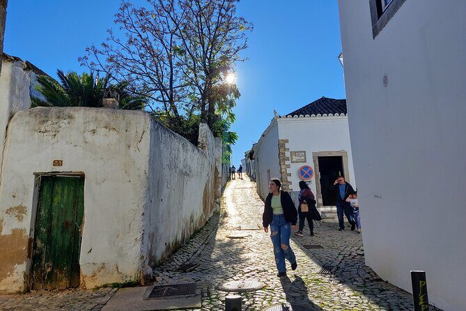 The Essential Algarve Relocation Tour! - Housing options you can actually picture: apartments to villas