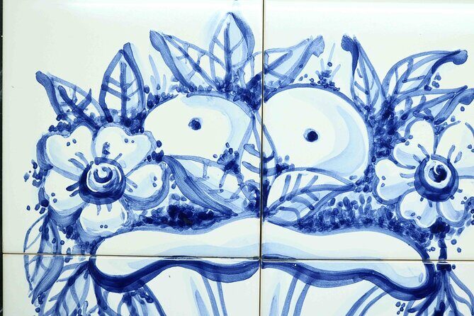 Tile painting workshop in the Algarve - Instructor energy: patient, fun, and seriously hands-on