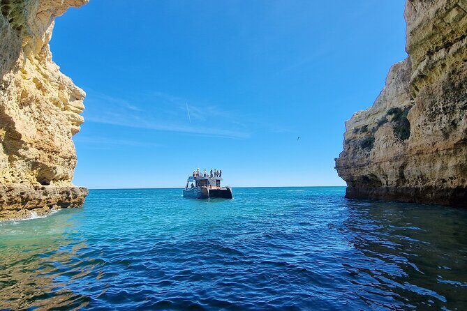 Tour to Benagil Caves and Coastline in Albufeira - Benagil Cave Time: Seeing the Skylight Dome Up Close