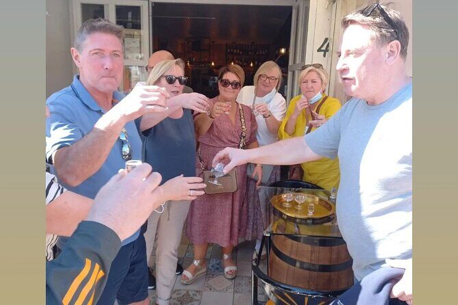 Wine Lovers: Winery Tour w/ Tasting & Tapas (Albufeira/Vilamoura) - Group size, pace, and what to watch for