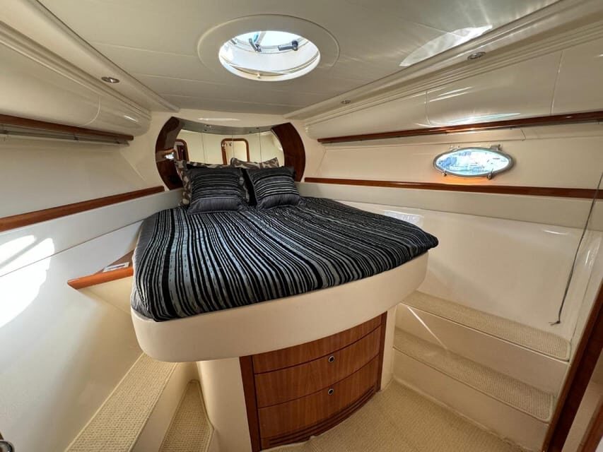 Xclusive Luxury Yacht Albufeira - Why Xclusive Luxury Yacht in Albufeira Feels Like a Proper Treat